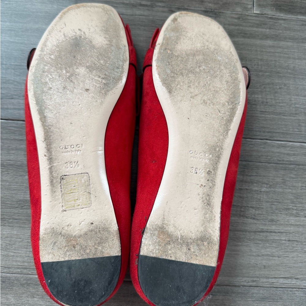 Gucci Red Suede Fringe Marmont Flats with Gold GG - Picture 9 of 11
